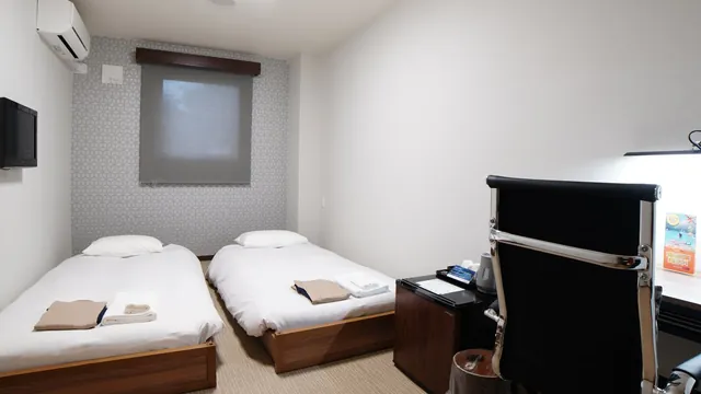 スタッキングベッドを出して2名でご利用のカジュアルルーム